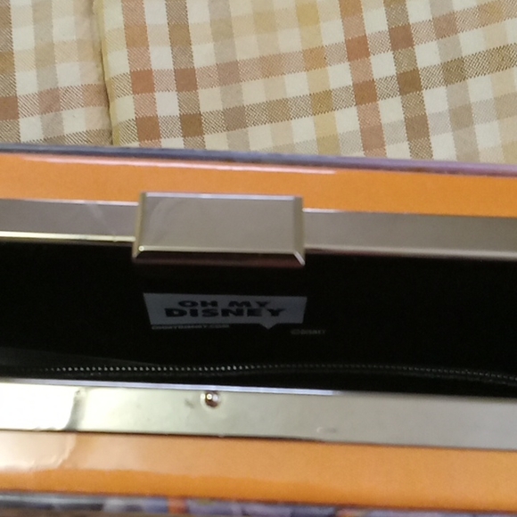 Oh My Disney Clutch - Picture 5 of 7